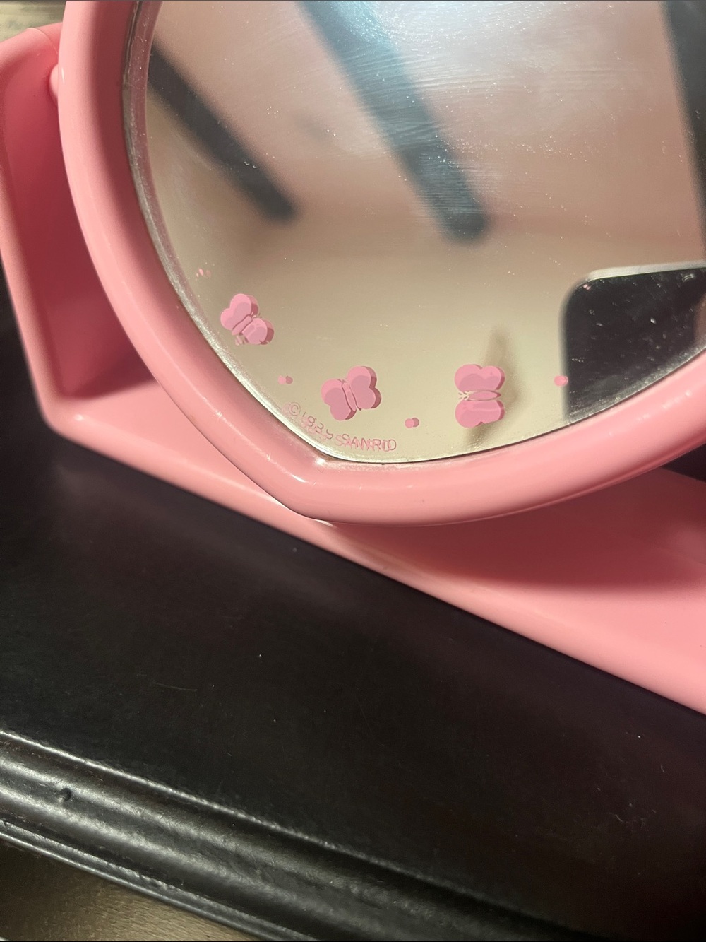Vintage Sanrio Pink Heart-Shaped Vanity Mirror 1989 - Picture 3 of 9